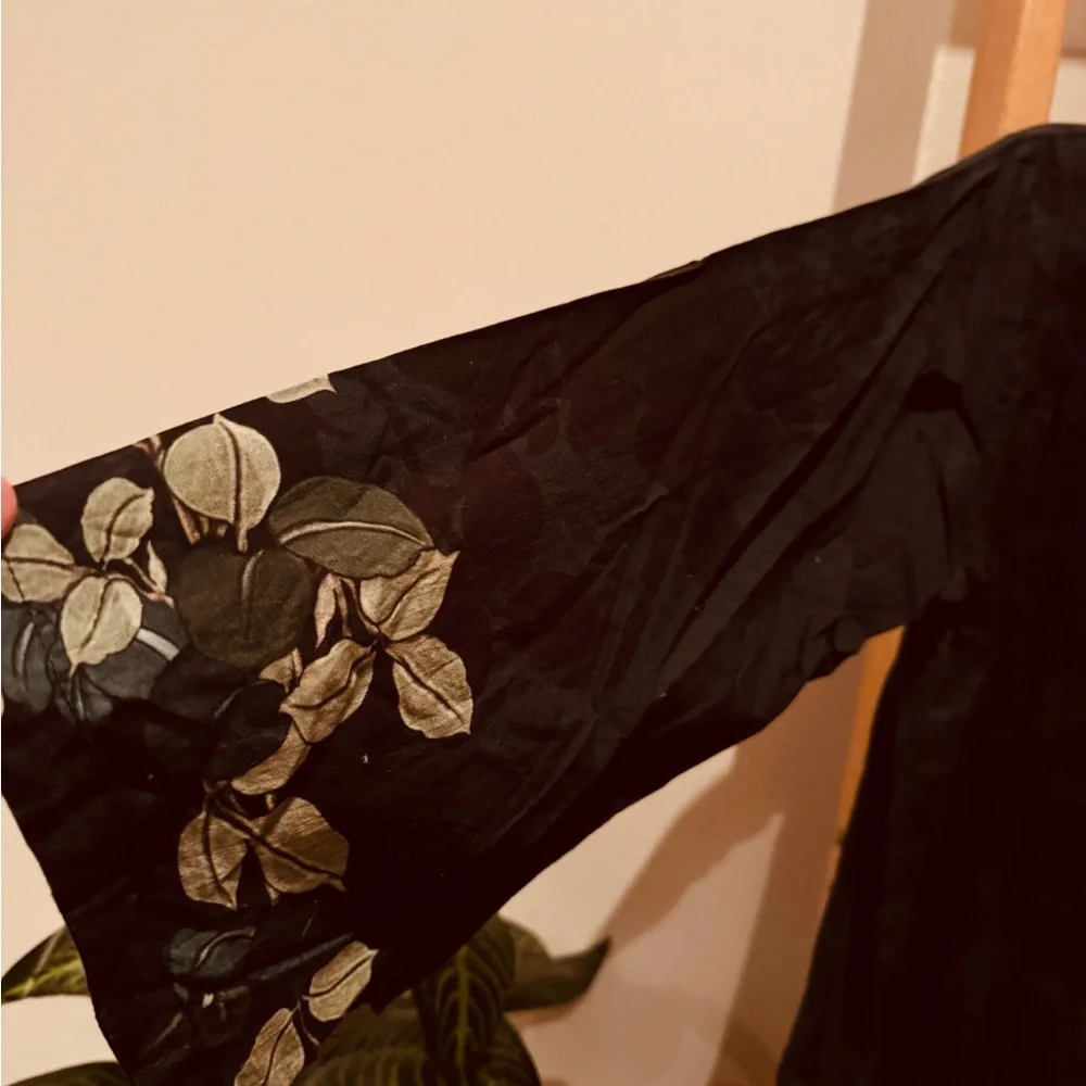 NWOT Limelight Floral Black Tunic Kurti South Asian Indian gold details - Picture 11 of 12